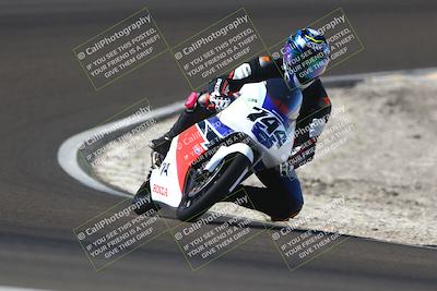 media/Oct-12-2025-CRA (Sun) [[e621380112]]/Races/Race 5/